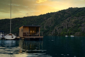 Houseboat by Noma